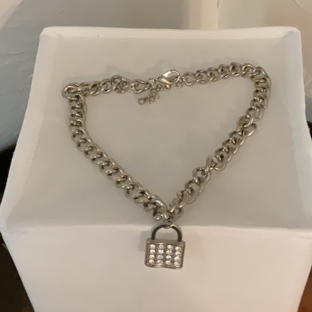 Sale! Hot Topic Silver Rhinestone Padlock Chain Choker